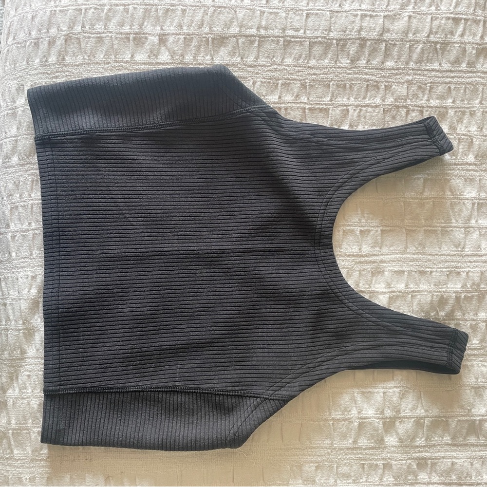 Black Lululemon Softstream, ribbed, cropped top